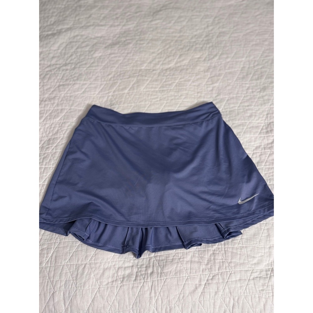 Nike tennis skirt size small excellent condition